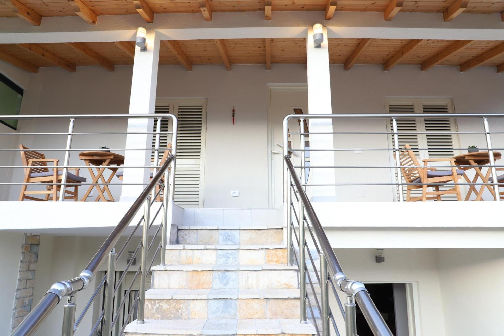 Guesthouse Kazazi Berat Ngoại thất bức ảnh