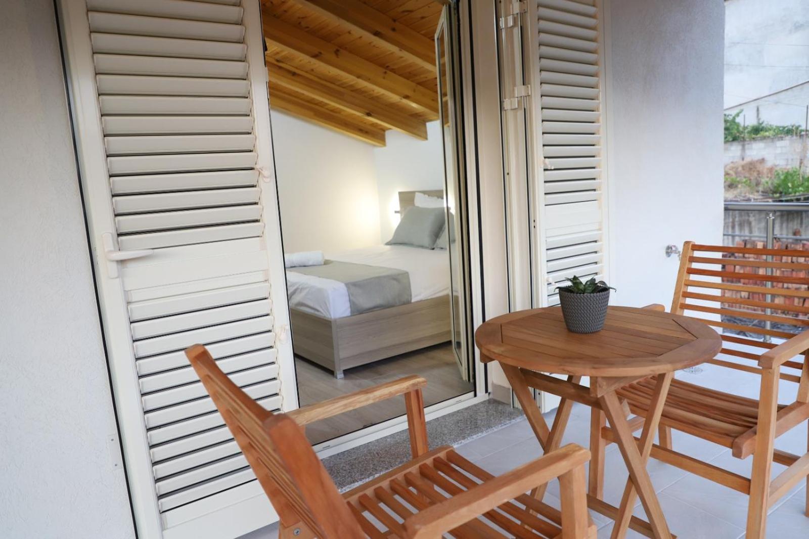 Guesthouse Kazazi Berat Ngoại thất bức ảnh
